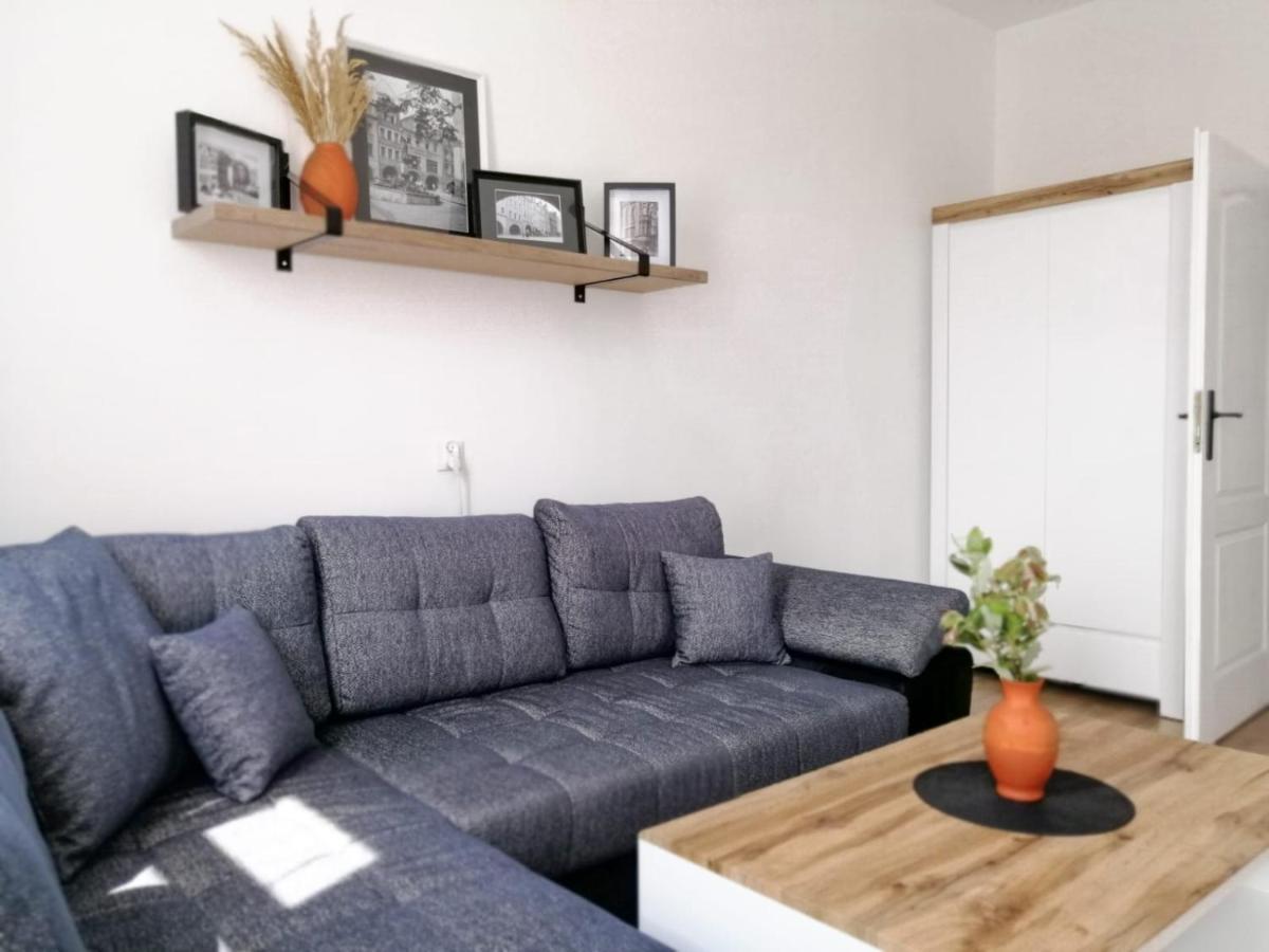 Ratusz Na 5 Lägenhet Jelenia Góra Exteriör bild