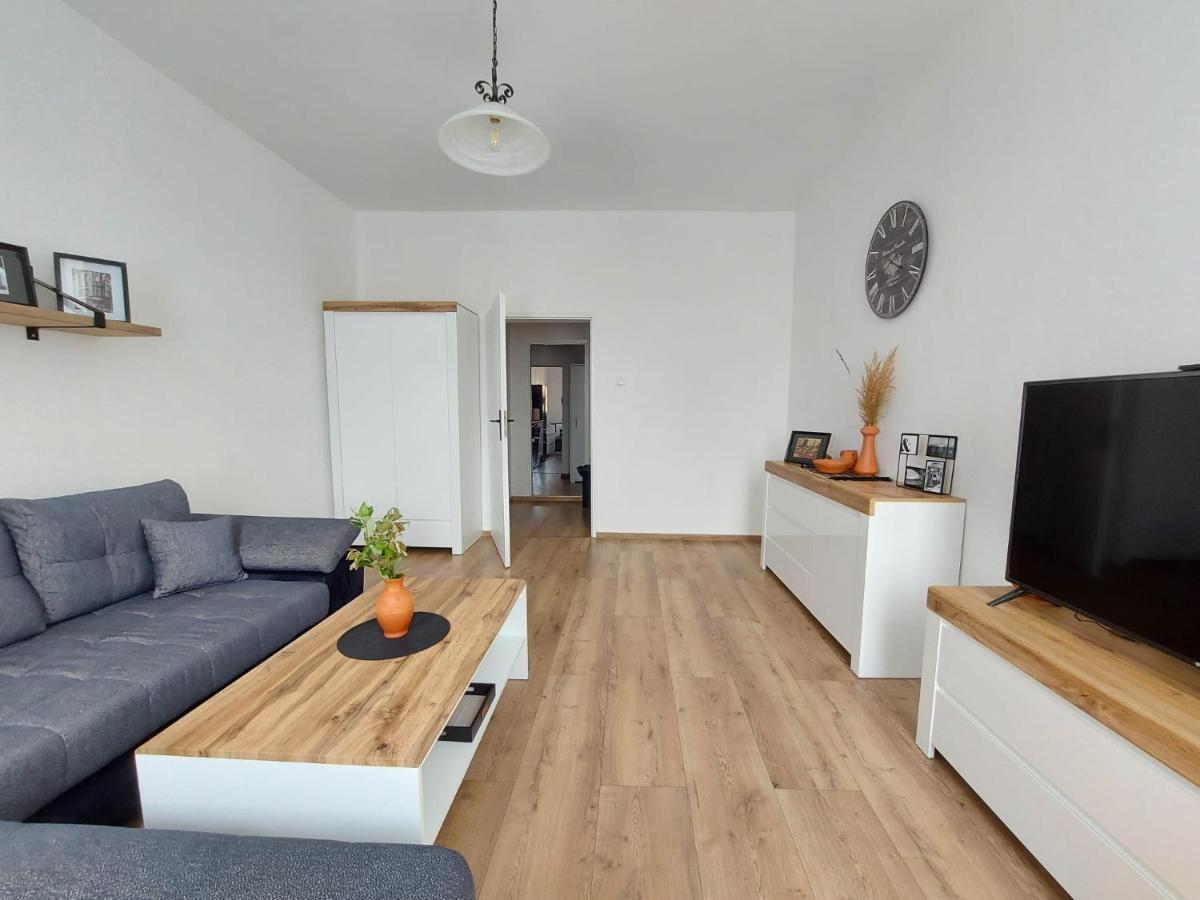 Ratusz Na 5 Lägenhet Jelenia Góra Exteriör bild